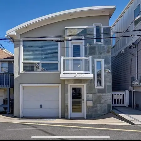 Boardwalk Access, Ocean View Villa